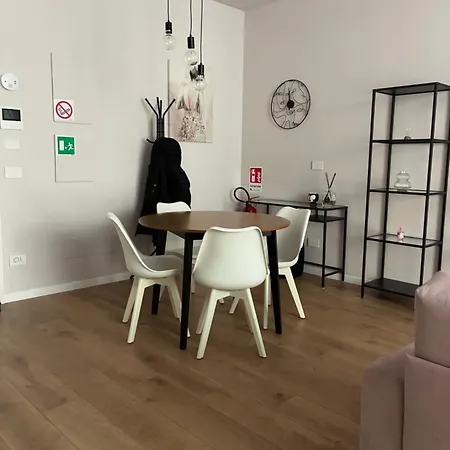 Residenza Labicana Luxury Apartment- Free Parking Roma